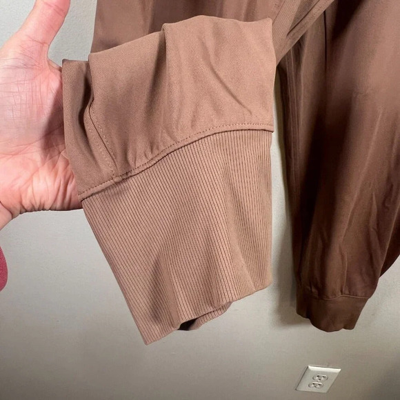 Athleta Venice Jogger Pants Size XL Rustic Brown Travel Comfy Athletic Casual - Picture 8 of 13
